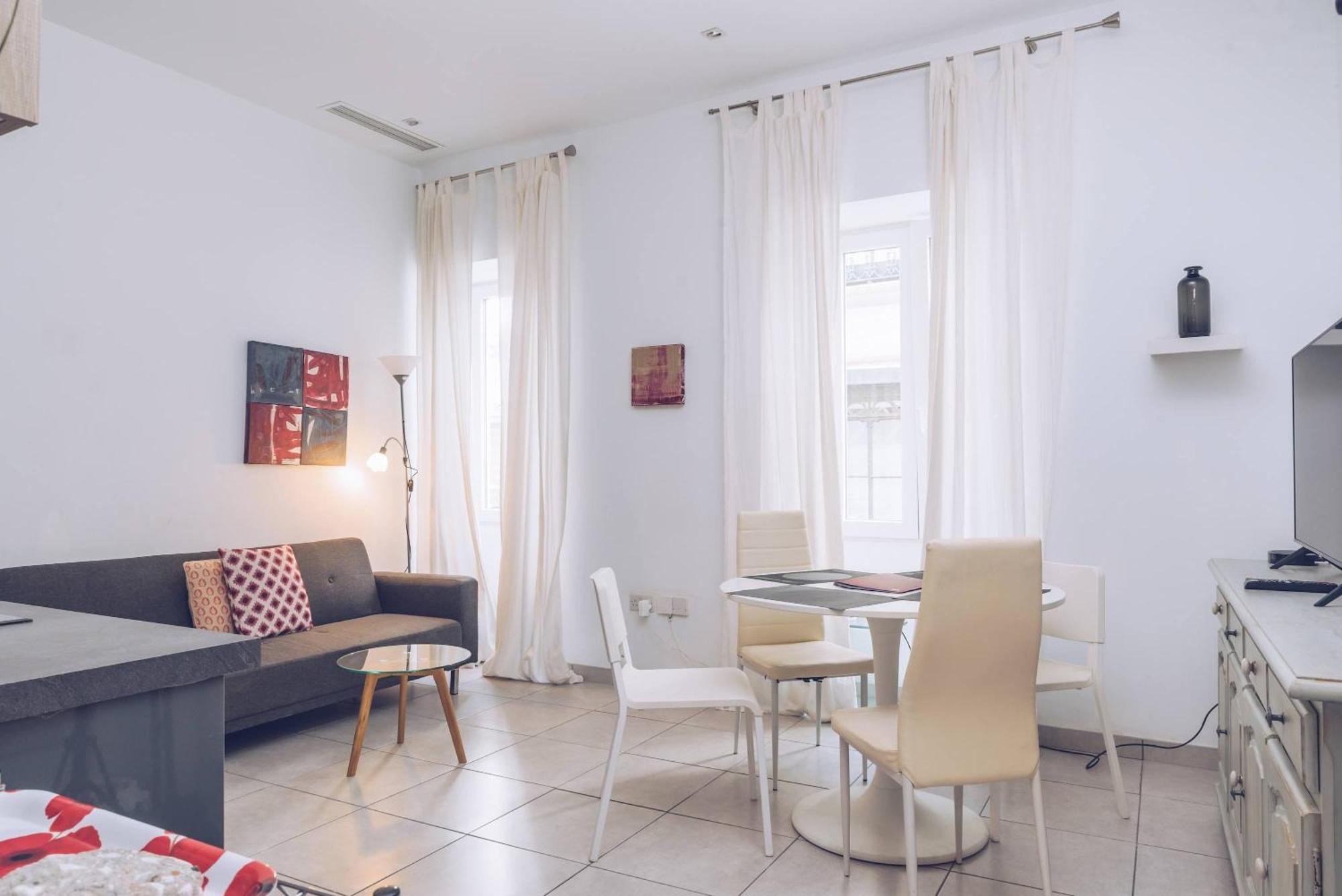 Appartamento 2Br And 2Ba In The Zoko Cozy And Convenient Gibilterra Esterno foto